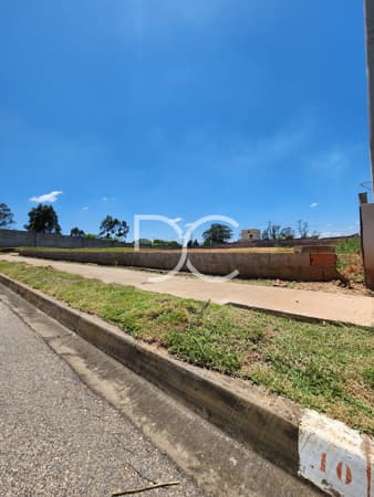 Venda Terreno em Condomínio AT 1554,47 m²