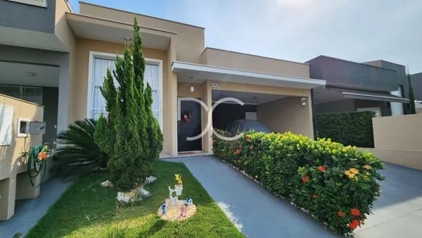 Venda Casa Térrea | AT 250m² | AC 159 m² | 3 Dorm | 1 Suíte | 3 Ban | 4 Vagas