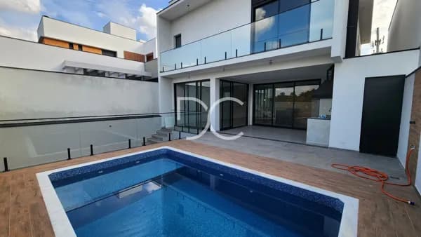 Venda Sobrado | AC: 226m² | AT: 250m² | 03 Suítes | 05 Ban | 04 Vagas