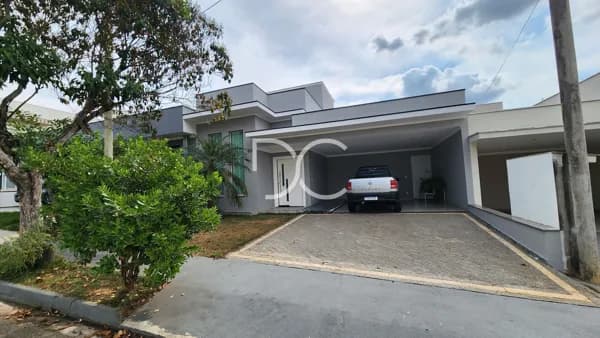 Venda Casa Térrea | AC 178m² | AT 250m² | 3 Dom | 2 Suítes | 4 Ban | 4 Vagas