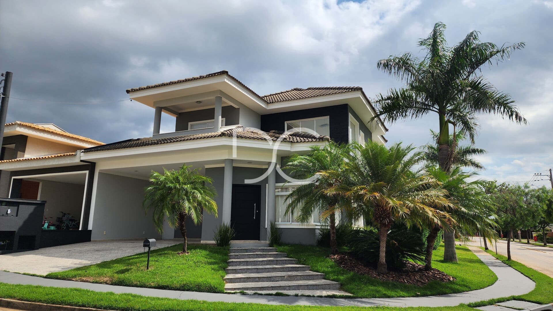 Venda Sobrado AC 270m² | AT 282m² | 3 Suítes | 4 Ban | 4 Vagas