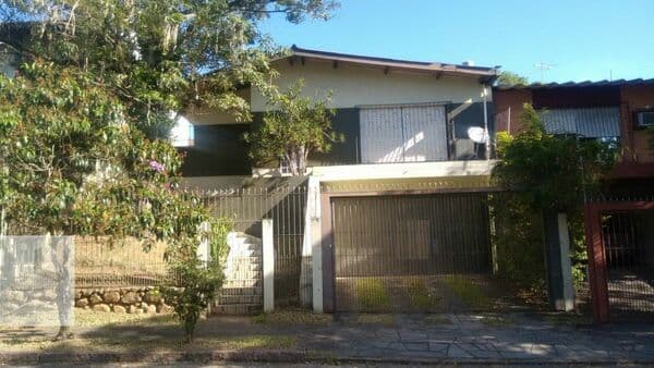 Casa Padrão para Venda em Jardim Itu Sabará Porto Alegre-RS