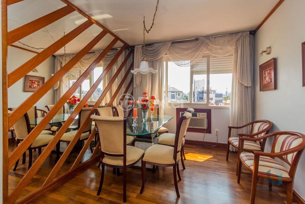 Apartamento 2 dorms à venda Rua São Vicente, Rio Branco - Porto Alegre