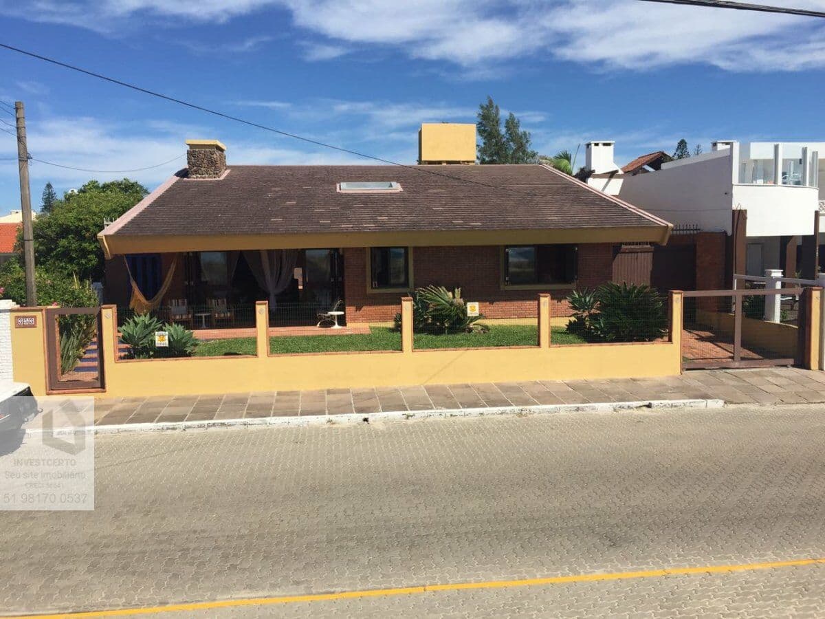 Casa Alto Padrão para Venda em Centro Xangri-Lá-RS