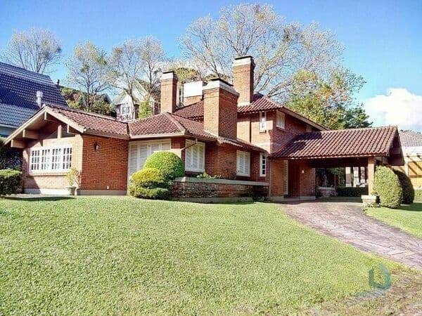 Excelente casa em Canela