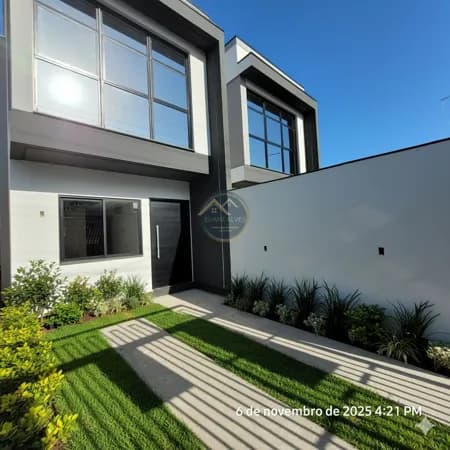 Sobrados individuais com spa