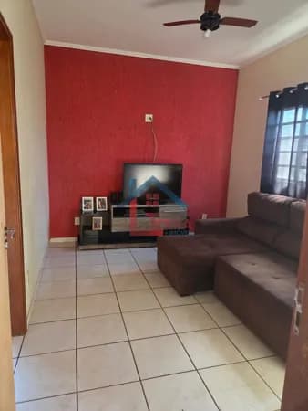 Casa em Catanduva - Jardim São Domingos