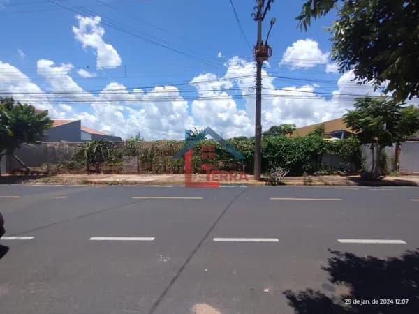 Terreno Lote em Residencial Júlia Caparroz, Catanduva/SP