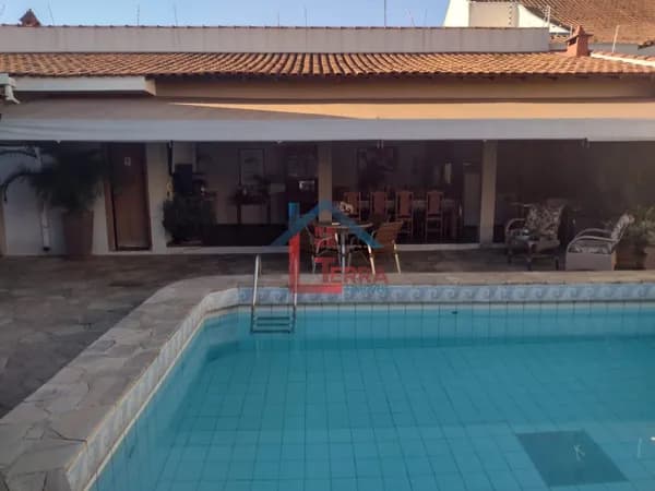 Casa em Catanduva - Parque Glória III