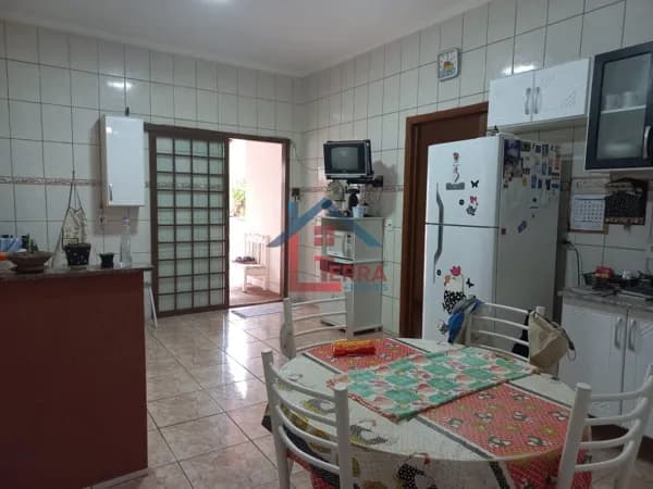 Casa em Catanduva - Parque Glória V