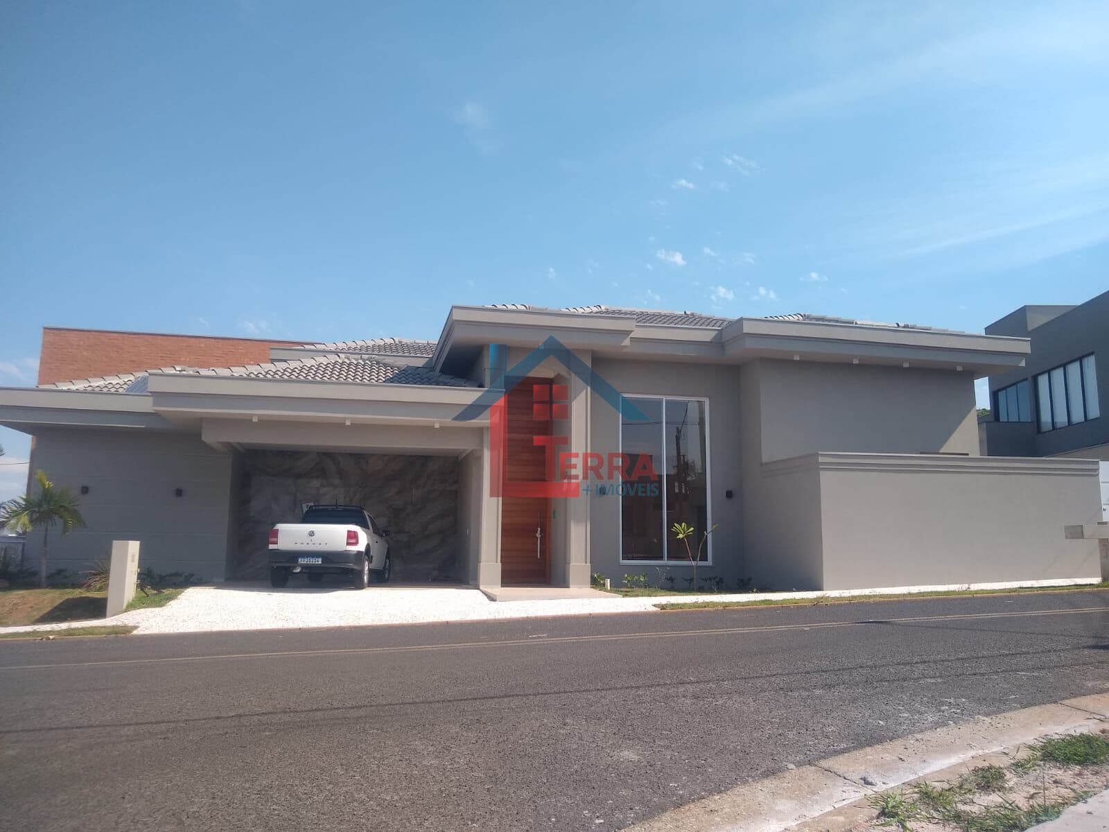 Casa de Condomínio em Catanduva - Village Damha