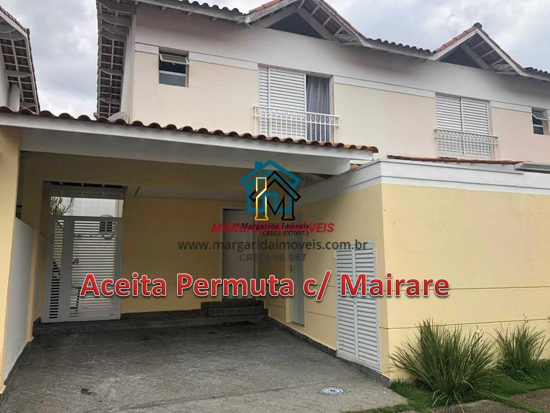 VENDIDA! Casa em Condomínio na Granja Viana