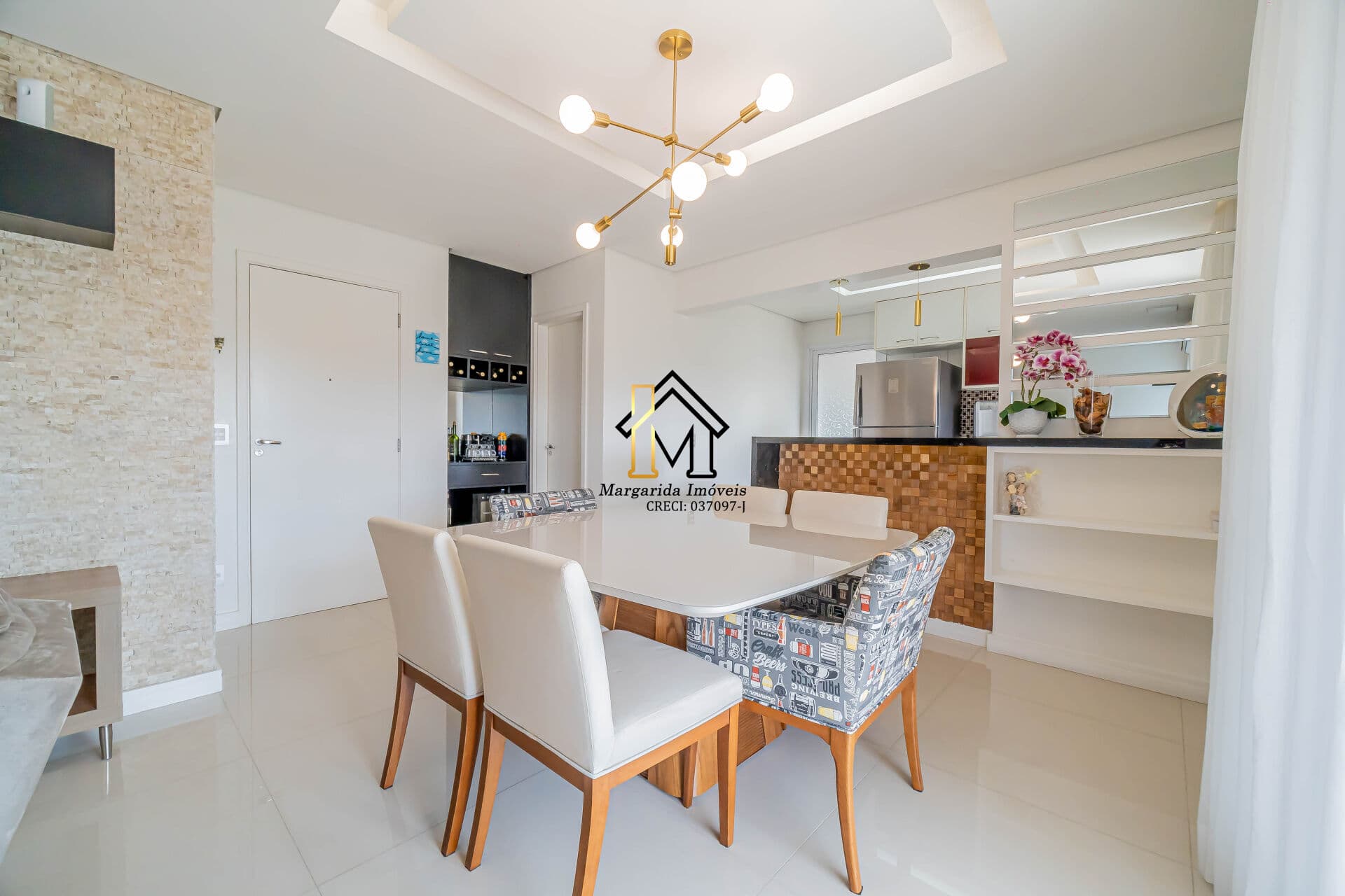 Está Suspenso! 91m² no Mairarê - Apartamento Padrão