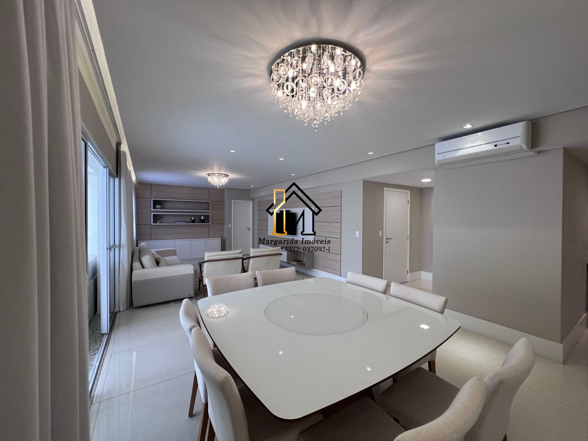 Já foi vendido! Apê de 171m² no Mairare