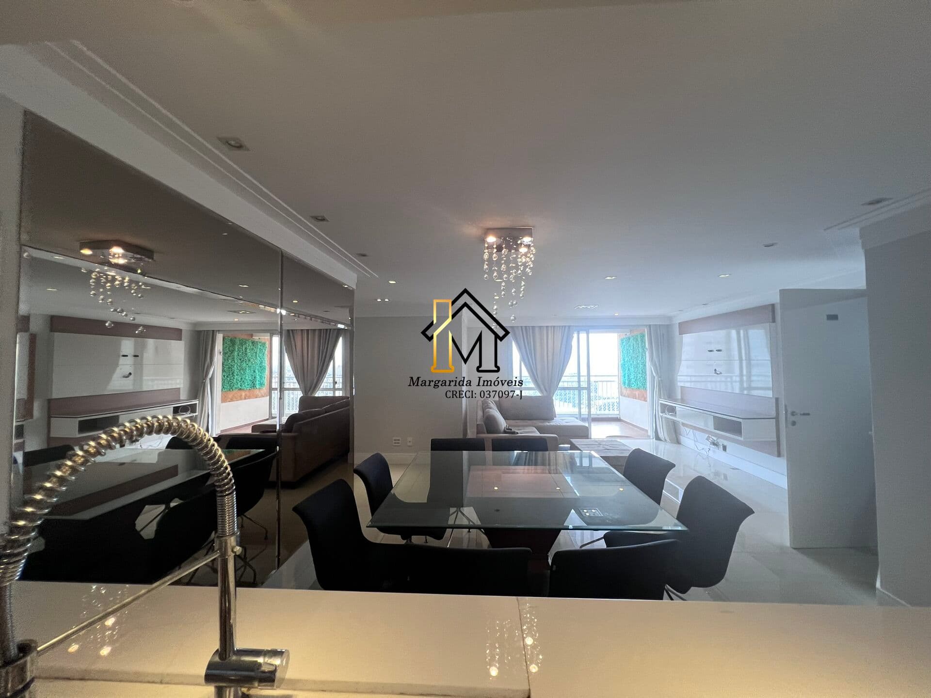 Já foi Alugado! Apê Mobiliado de 104m² no Espaço Raposo Apartamento Padrão