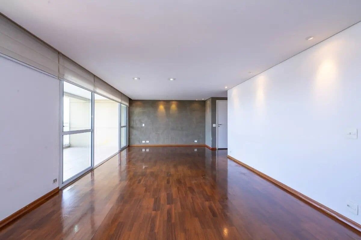 Apê de 134m² no Espaço Raposo