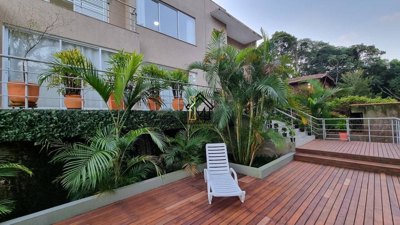Casa Alto Padrão na Granja Viana