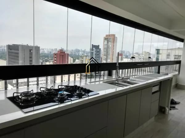 Apartamento Cobertura Triplex na Rua Lisboa