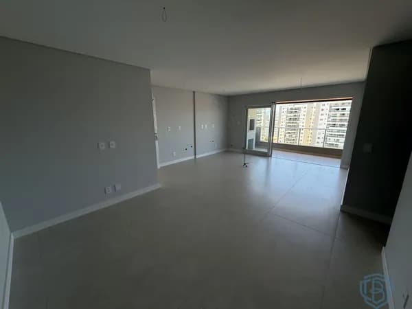 Apartamento em São José - Barreiros