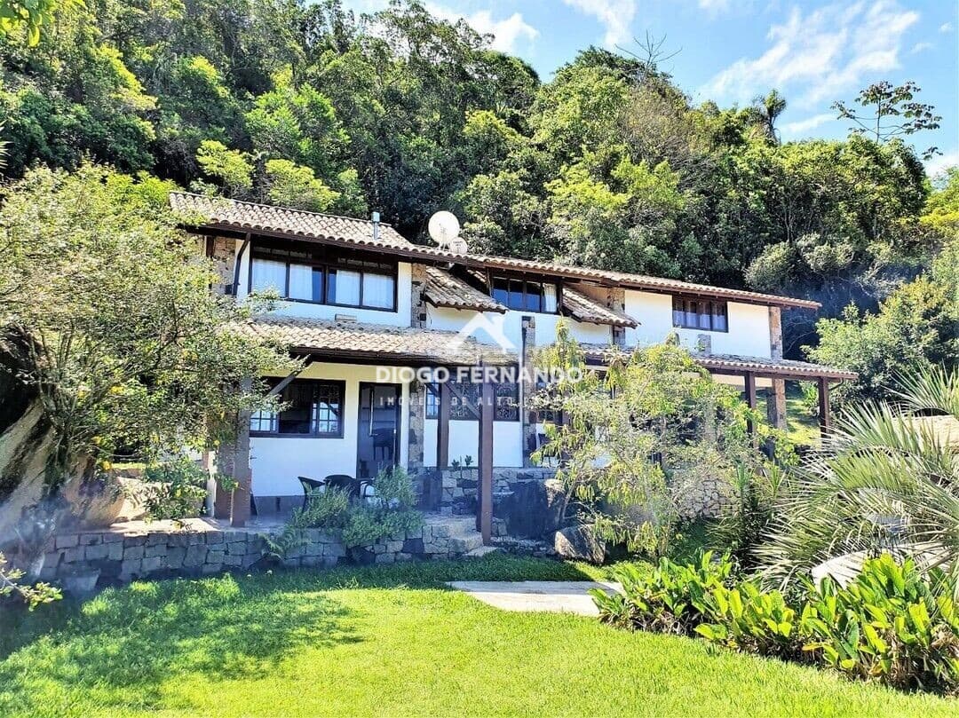 Três Casas com Vista Mar no Campeche
