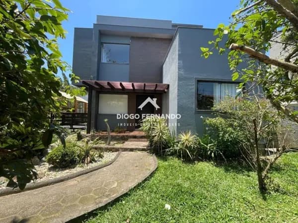 Casa Alto Padrão em Condomínio Privativo