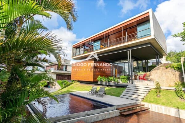 Casa Alto Padrão de 3 suítes em Cacupé