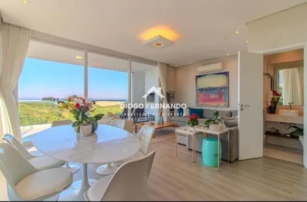 Apartamento Frente Mar à Venda no Novo Campeche