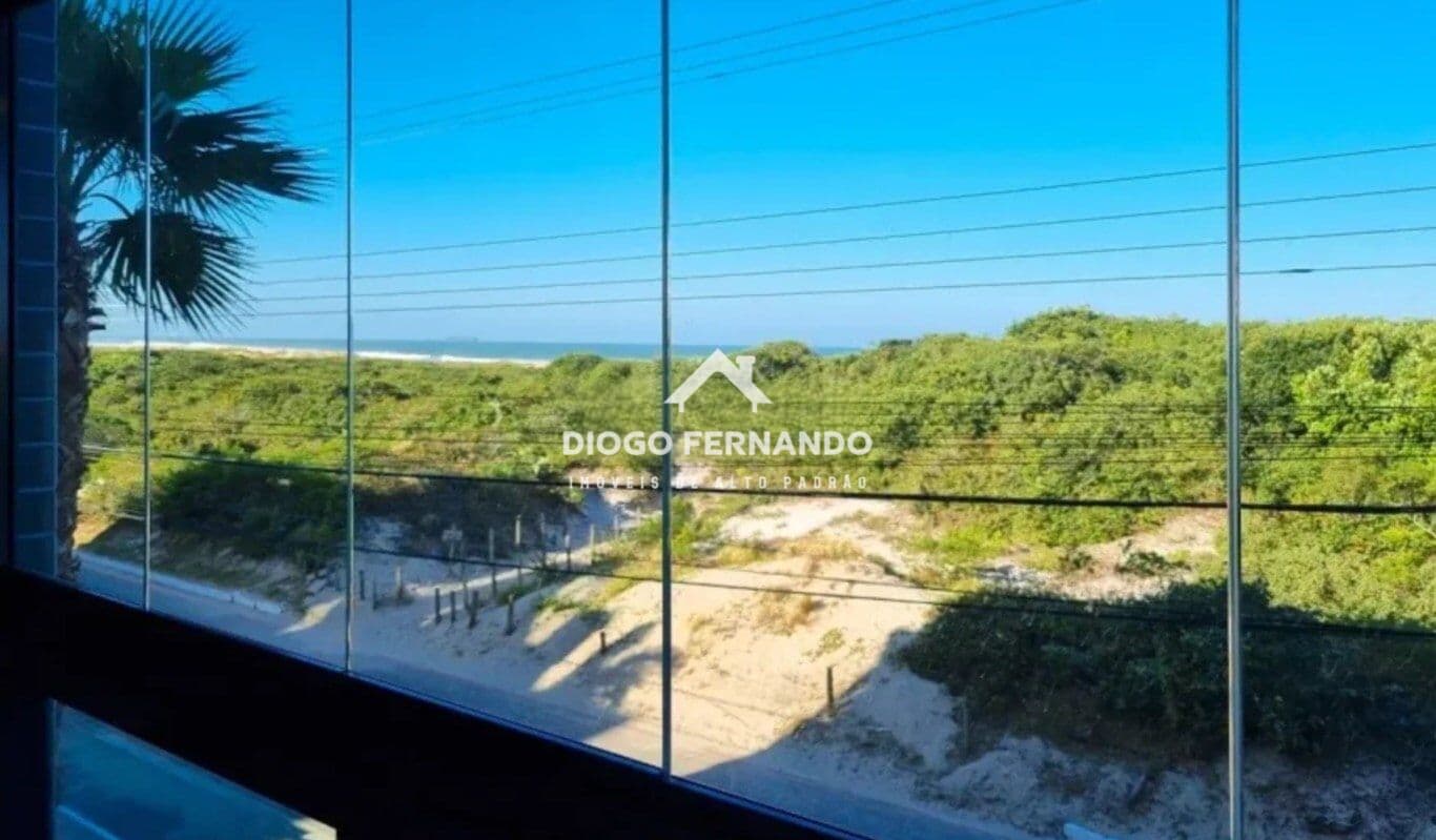 Apartamento Frente Mar à Venda no Novo Campeche