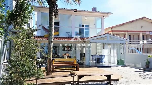 Casa pé na areia na Barra da Lagoa