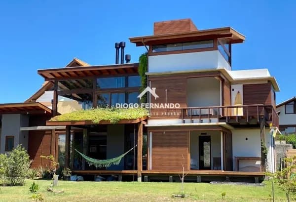 Casa Alto Padrão no Aldeias do Campeche 3