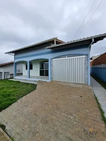 Casa de Alvenaria à Venda – Bairro Barragem