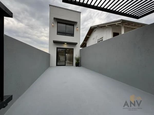 Sobrado em Rio do Sul - Fundo Canoas