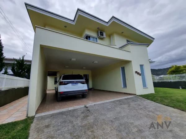 Casa Alto Padrão - Centro - Agronômica/SC