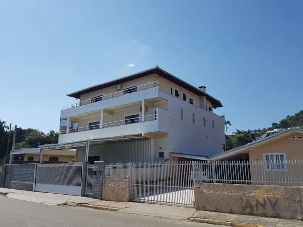 Prédio Comercial/Residencial - no Bairro Boa Vista