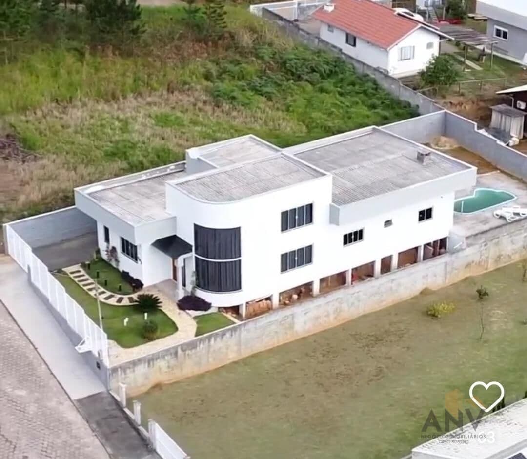 Casa em Agronômica - Centro