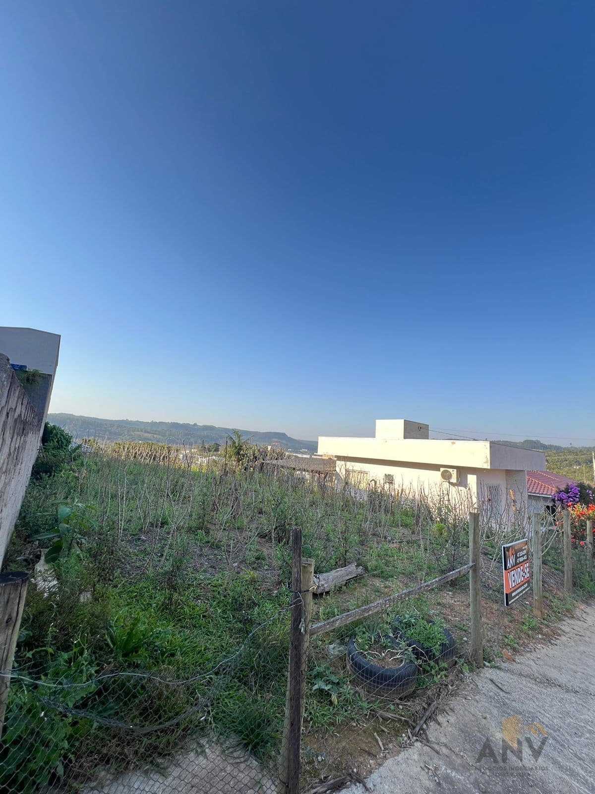 Lote/Terreno em Agronômica - Centro