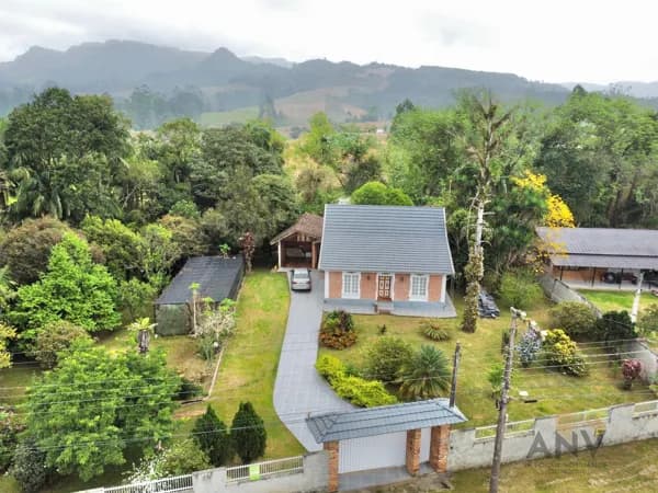 Casa em Lontras - Centro