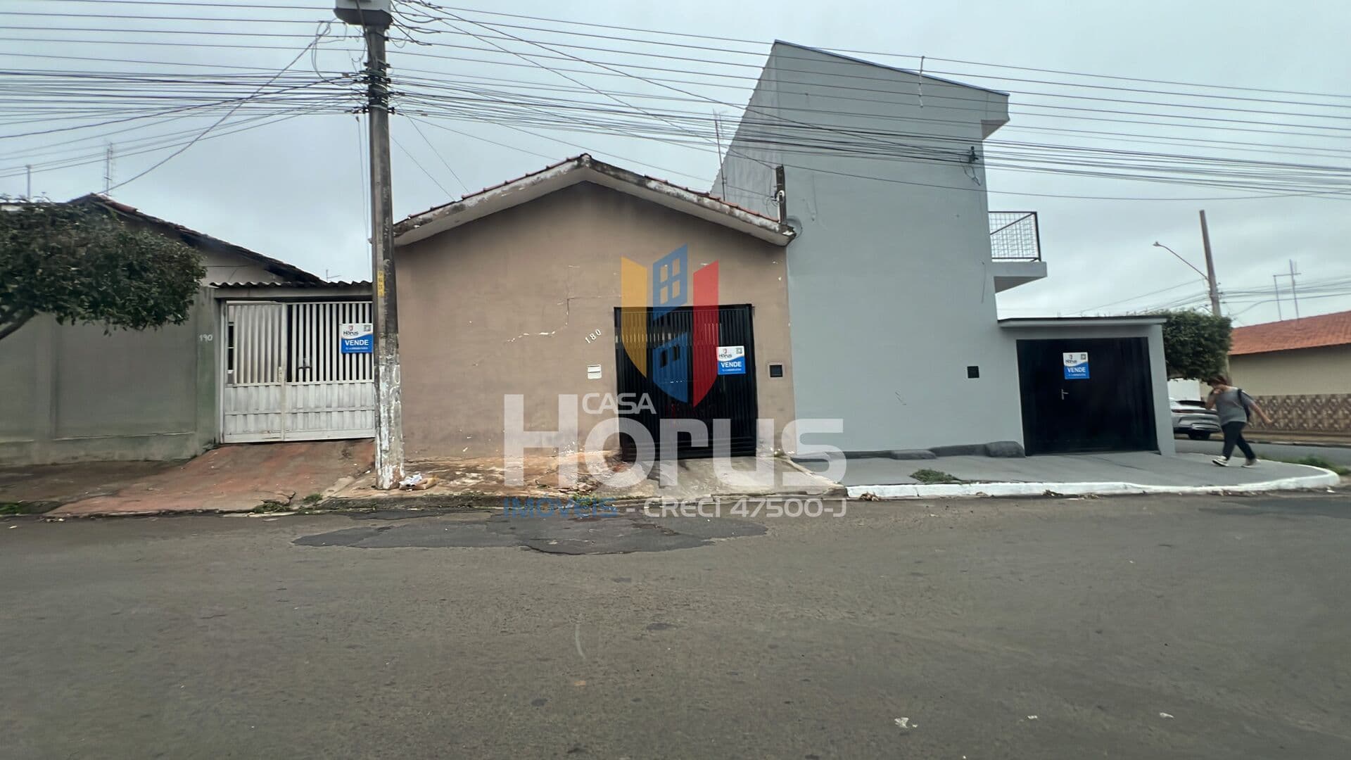 3 Casas à Venda no Lagoa Serena (NÃO ACEITA FINANCIAMENTO)