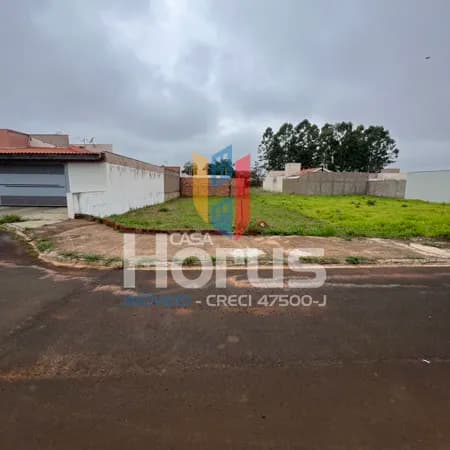 Terreno à Venda no Porto dos Ipês