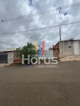 Terreno à Venda no Santa Luzia