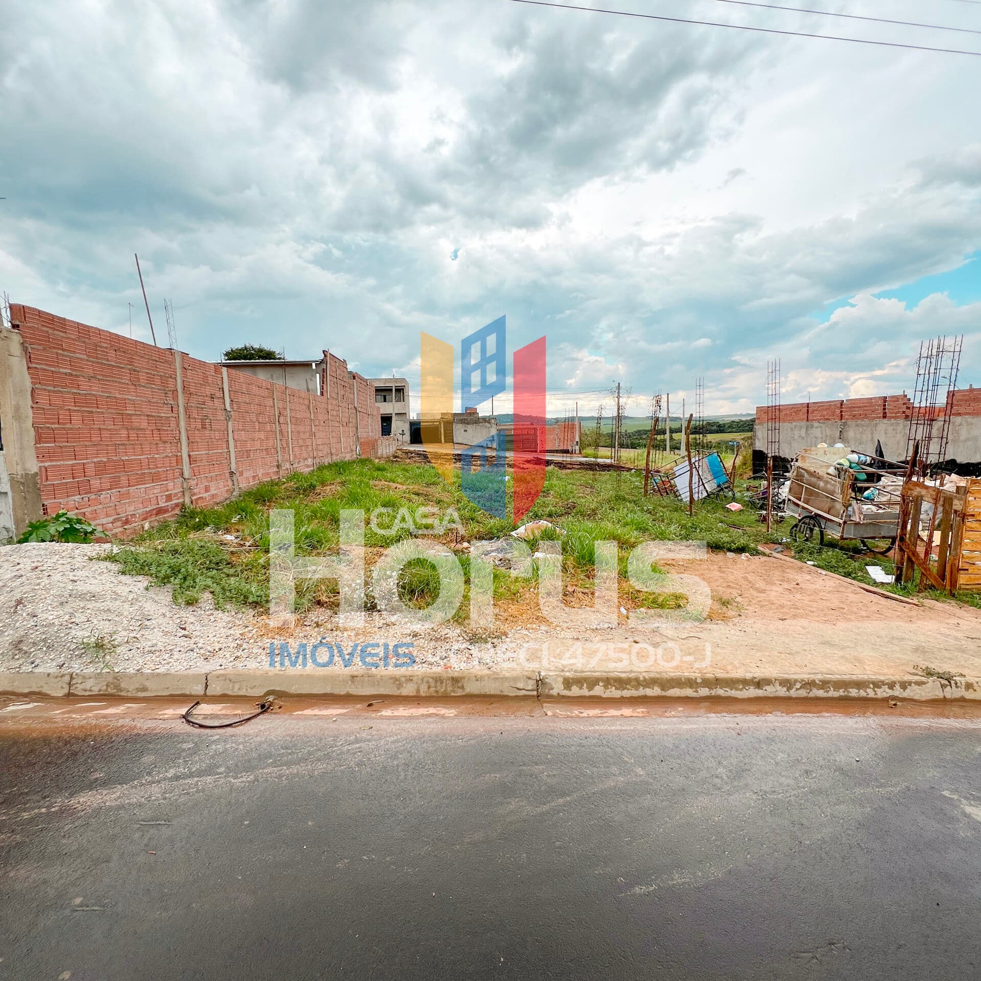 Terreno à Venda no Paulo Calisto