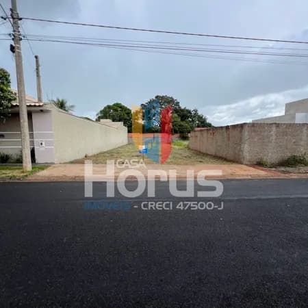Terreno à Venda no Porto dos Ipês