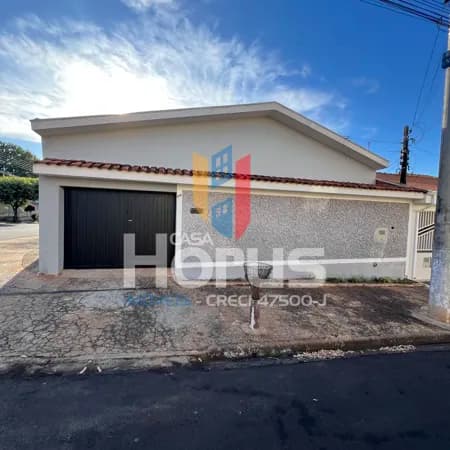Casa à Venda no Independência