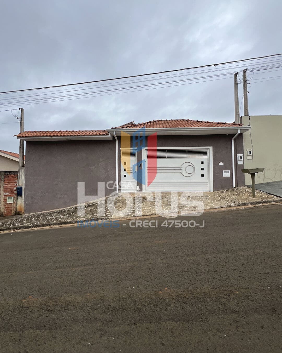 Casa à Venda no Santa Luzia