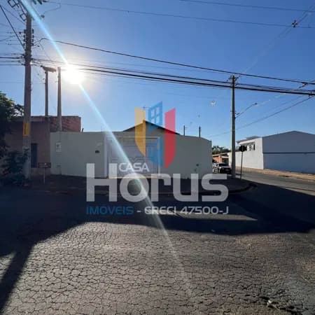 Casa à venda no Centenário