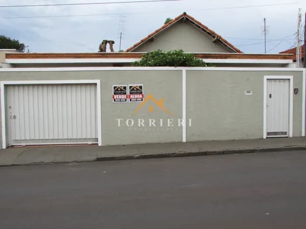 Casa em Bebedouro - Centro