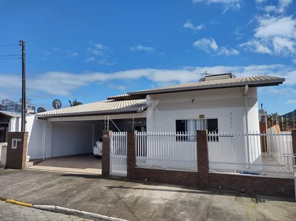 Casa Térrea em Camboriú