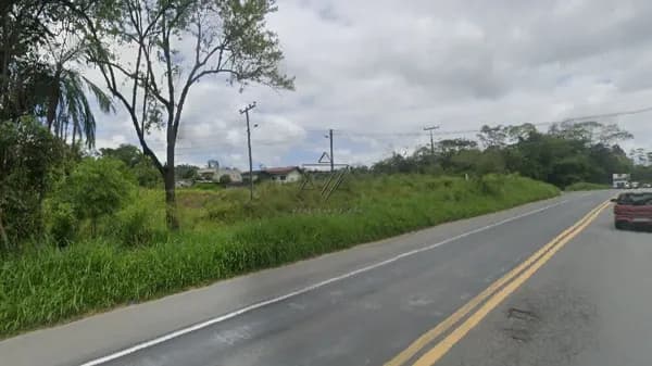 Área Industrial na BR 470: 8.500 m de Grandes Possibilidades!