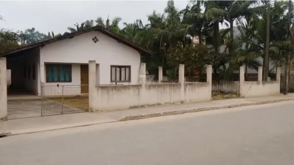 Casa de Alvenaria em Balneário de Barra do Sul
