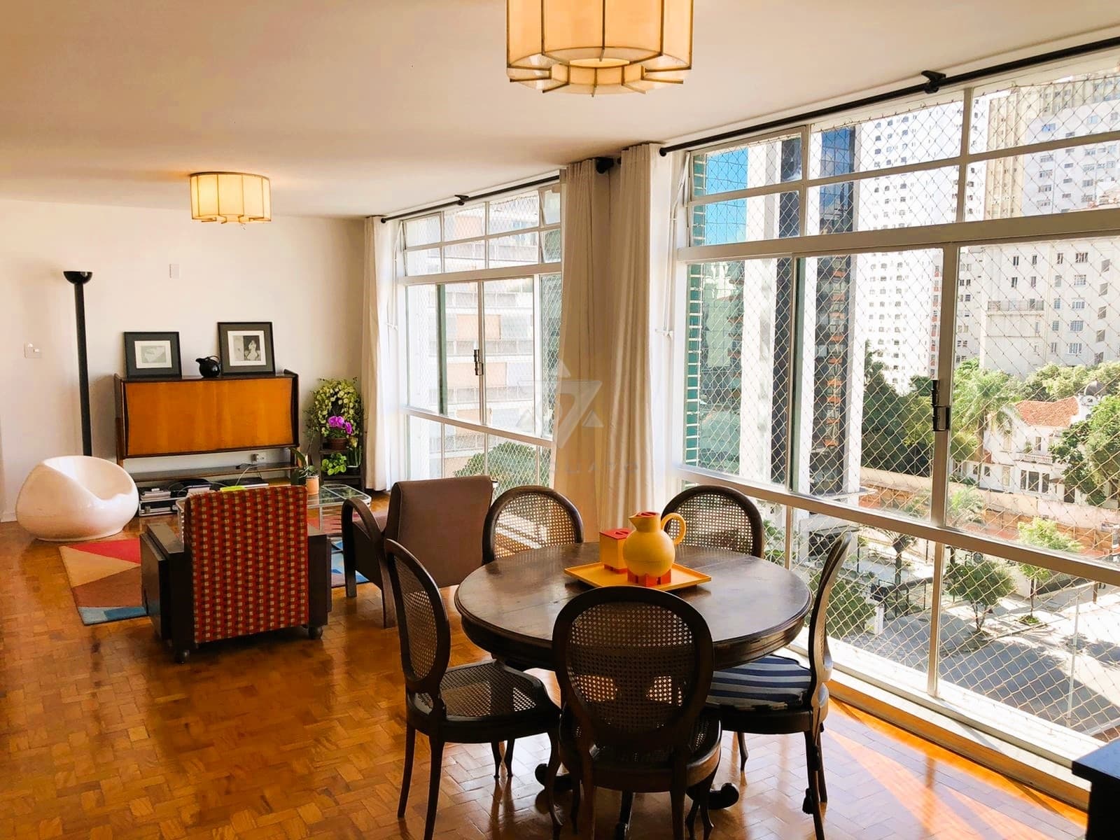 Apartamento Exclusivo com Vista Panorâmica no Condomínio Edifício Rosemarie